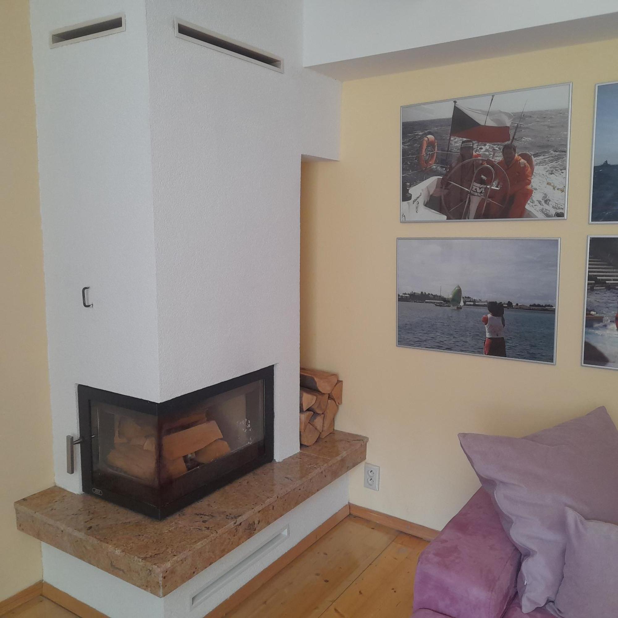 Privat 2 Na Sihoti Apartment Trencin Luaran gambar